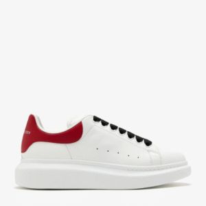 Oversized sneakers